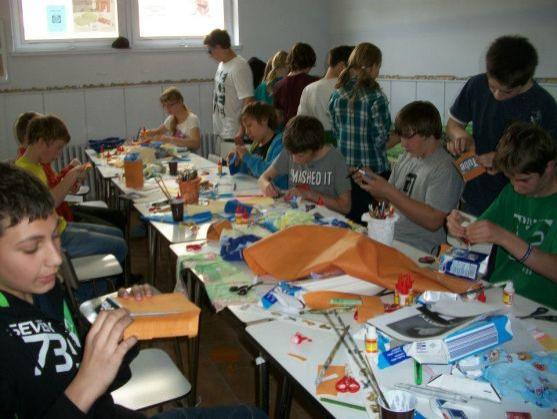 V polickém Muzeu papírových modelů začal projekt Týden Země 