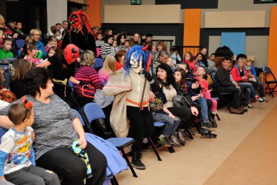 Druhý adventní víkend patřil čertům, trhům a adventnímu koncertu 