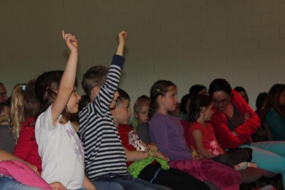 Masarykova základní škola četla dětem, ale i dospělým 