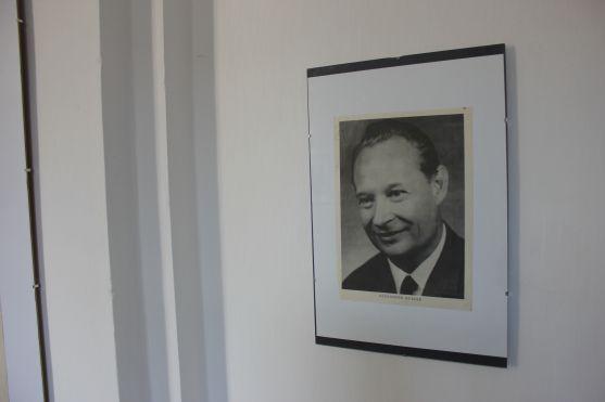 Polickou výstavu 8 & 60 zahájily písně Karla Kryla