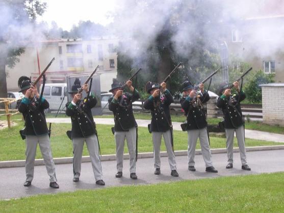 Český herec a spisovatel Tomáš Magnusek se stal patronem Domova důchodců v Polici nad Metují