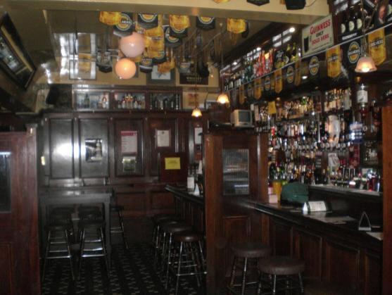 Pozdrav z Ostrovů aneb z broumovského nákupčího dublinským kuchařem 