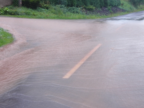 Voda se vylila z břehů