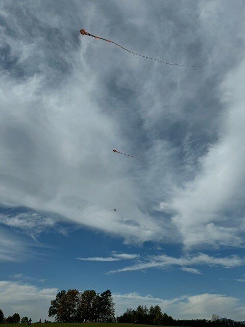 Nebe nad Rájem plné draků 