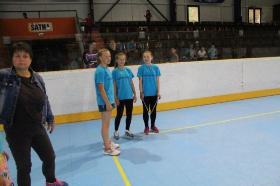 Broumovské volejbalové "barevné" týmy ukončily letošní okresní soutěž