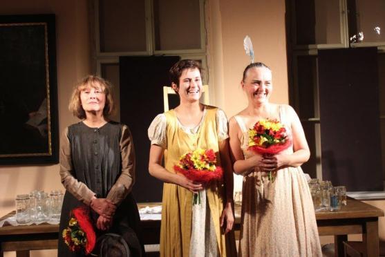 Letošní kulturní program v broumovském klášteře odstartoval představením Zahrada Jane Austenové