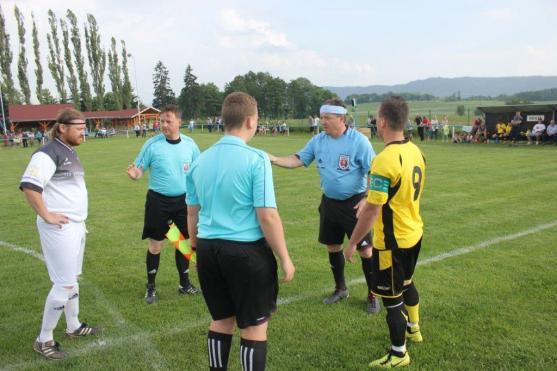 Police pomohla Broumovu zůstat v čele tabulky, Hejtmánkovice vyhrály okresní přebor a Křinice se přihlásí do soutěže i příští sezónu 