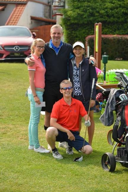 Na mezinárodním golfovém turnaji Czech Disabled Golf Masters se dařilo Grosshofákům
