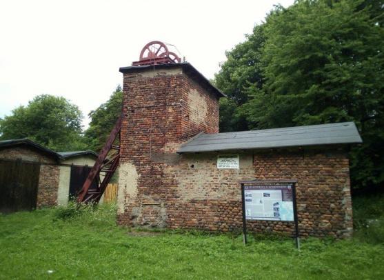 Ze Žacléře do Žacléře přes vyvřelý Královecký špičák