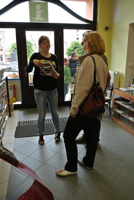 V broumovském infocentru opět pracuje polský brigádník