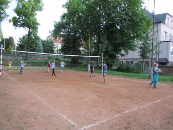 Broumovský volejbal si vychovává mladou generaci. Děti jsou však vedeny ke sportovní všestrannosti