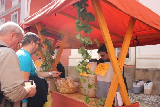 V broumovském klášteře se bude ochutnávat bílý, červený i růžový burčák