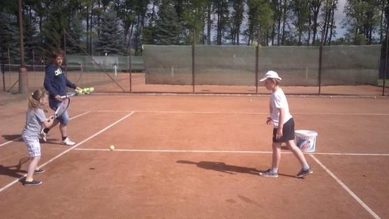 Hitem léta je tenisová školička