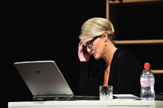 Hradecké Klicperovo divadlo uvedlo v Broumově hru Žárlivost