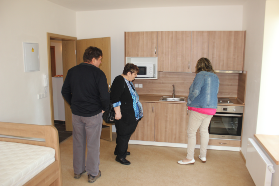 V Šonově u Broumova otevřeli Dům pro seniory a nabízejí ubytování