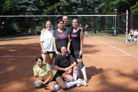 Volejbalový Memoriál a hudební Rockstock v Broumově slibuje příjemný den