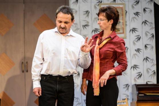 Broumovští ochotníci naservírovali mátové a citronové thé