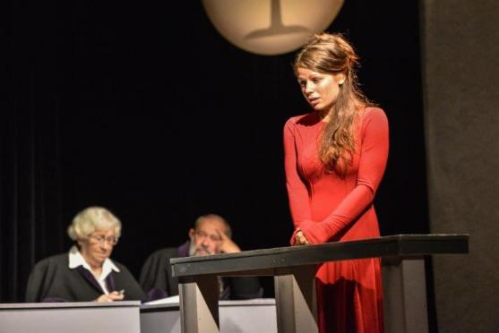 Soudní proces v Městském divadle!