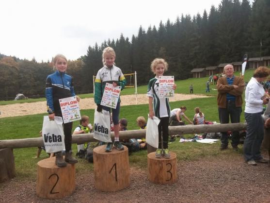 Na Janovičkách u Broumova startovalo 500 závodníků orientačního běhu