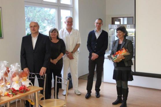 Vánoční besídka v Nemocnici Broumov spojená s vernisáží fotografií Libora Dadáka