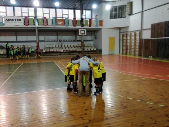 Starší přípravka Slovanu Broumov přivezla z Náchoda 3. místo a cenu nejlepšího střelce turnaje