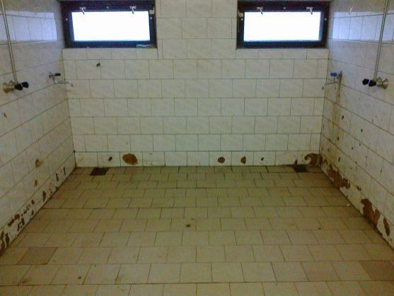 Fotbalový oddíl Slovanu Broumov bude mít zděné kabiny pro mládež