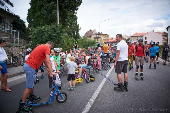 Petrovickými zatáčkami se projíždělo asi 500 lidí