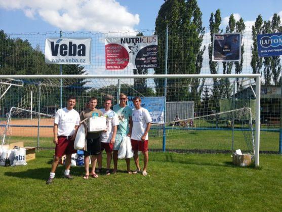 Fotbalový pohár O Cup si po penaltovém maratonu vystřílel tým Káňata Broumov