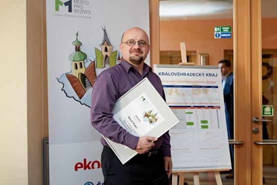 Dobruška se stala královéhradeckým Městem pro byznys 2015. Broumov skončil na předposledním, 14. místě