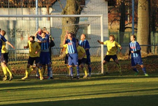 Brankář Drahorád rozhodl proměněnou penaltou o dvou bodech pro Broumov