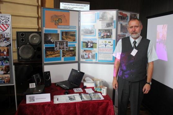 V Náchodě se konala prezentace škol a zaměstnavatelů. Význam setkání ocenil i hejtman Lubomír Franc