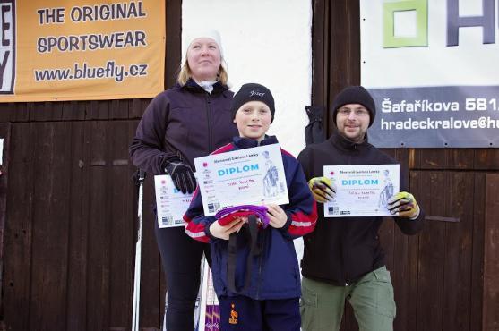 Na Bischofsteinu se jel závod tříčlenných hlídek v běhu na lyžích
