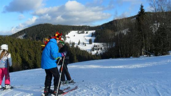 Sněženky a machři z broumovského gymnázia