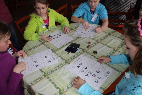 Děti se na chvíli staly dobrodruhy a prozkoumaly zimní Broumovsko skrytou kamerou