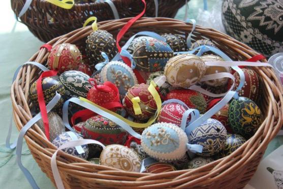 Stovka stánků, více jak tisíc hostů. Takový byl Velikonoční jarmark Gminy Radków