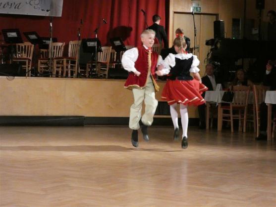 Plesovou sezónu zahájil Ples města Broumova