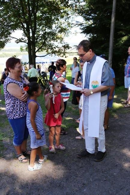 Při Křinické pouti se také žehnalo auto hasičů