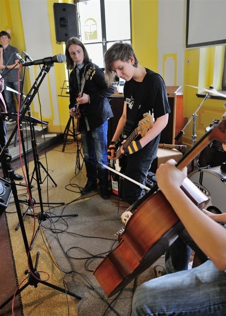 Vánoční karaoke na gymnáziu 