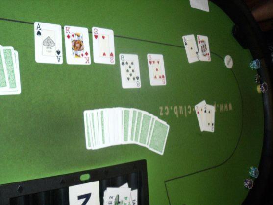 Vojtěch Kuchta se stal pokerovým Králem Broumovska