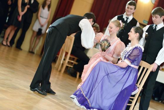 Velkolepý start plesové sezony ve městě. Dvě stovky návštěvníků na Plese města jsou toho důkazem