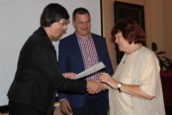 V Broumově skončil další semestr Univerzity třetího věku