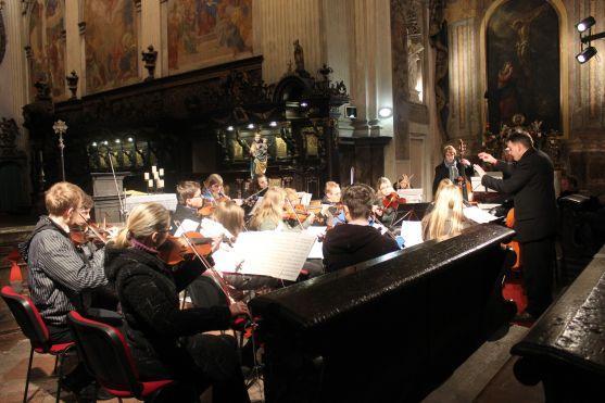 Martin Lanži před koncertem zveřejnil částku vybranou na dobrovolném vstupném festivalu Za poklady Broumovska 