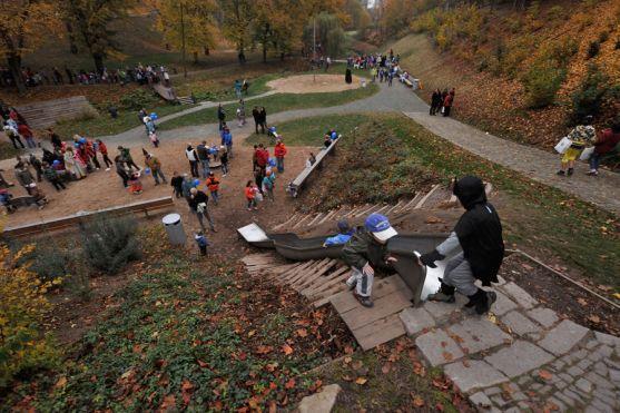 Ohlédnutí za Strašidelnou Alejkou