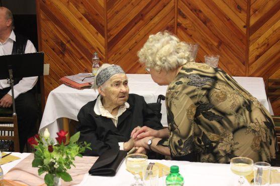 Narodila se za císaře Josefa a zažila 11 prezidentů. Anna Němcová oslavila sté narozeniny