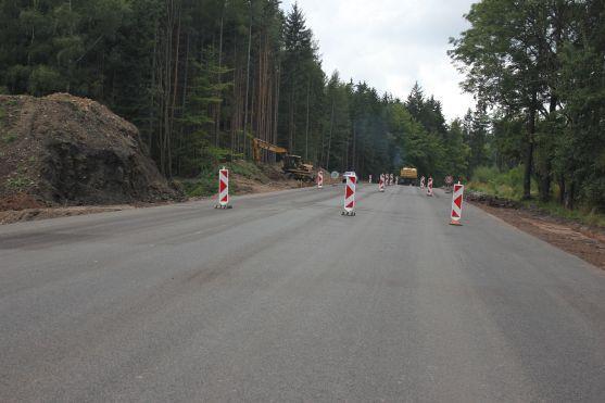 Pasa jsou průjezdná. Práce však ještě neskončily 