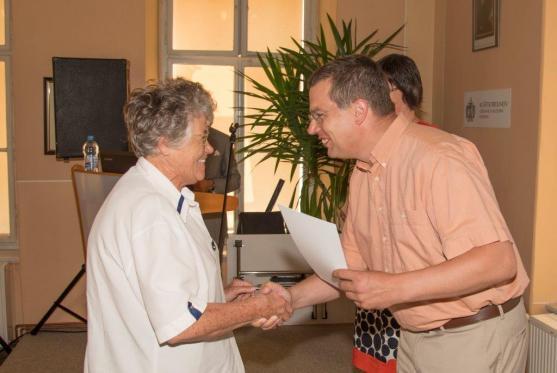 Posluchači Univerzity třetího věku převzali závěrečné osvědčení