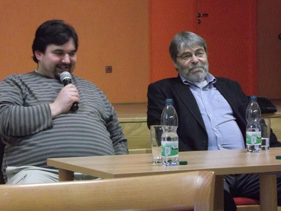 Svérázný prostor setkávání seniorů v Polici se uzavřel 