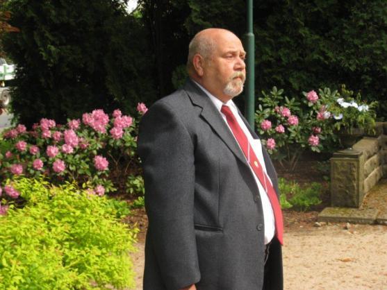 Pietní akt u památníků obětí válek v Broumově 