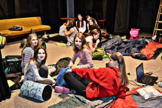 Noc divadel 2016 a gymnazisti na scéně 