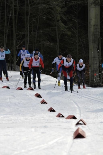 Video: Broumovští hasiči to umí i na lyžích